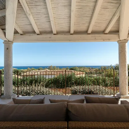 Melograno Con Piscina E Giardino Privato A 500 Mt Dal Mare 别墅 *