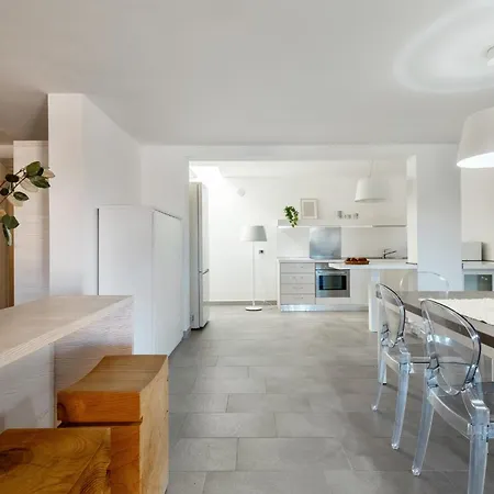 Melograno Con Piscina E Giardino Privato A 500 Mt Dal Mare