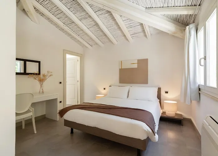 Melograno Con Piscina E Giardino Privato A 500 Mt Dal Mare 别墅